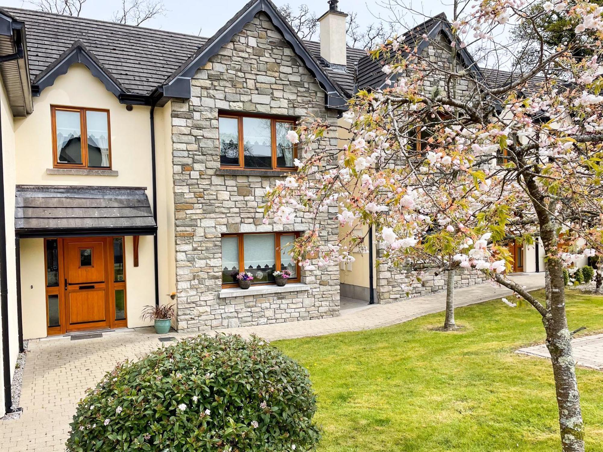 Lough Rynn Rental Mohill Экстерьер фото